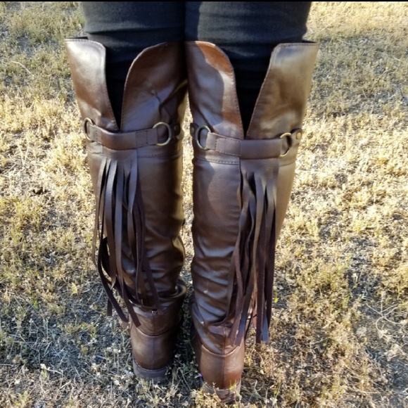 πππ¨π© Siz 6 π€Vegan Leather Knee Fringe Boot - Picture 4 of 7